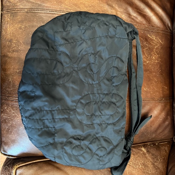 Vintage Marc Jacobs Black Quilted Hobo Bag - Picture 2 of 3